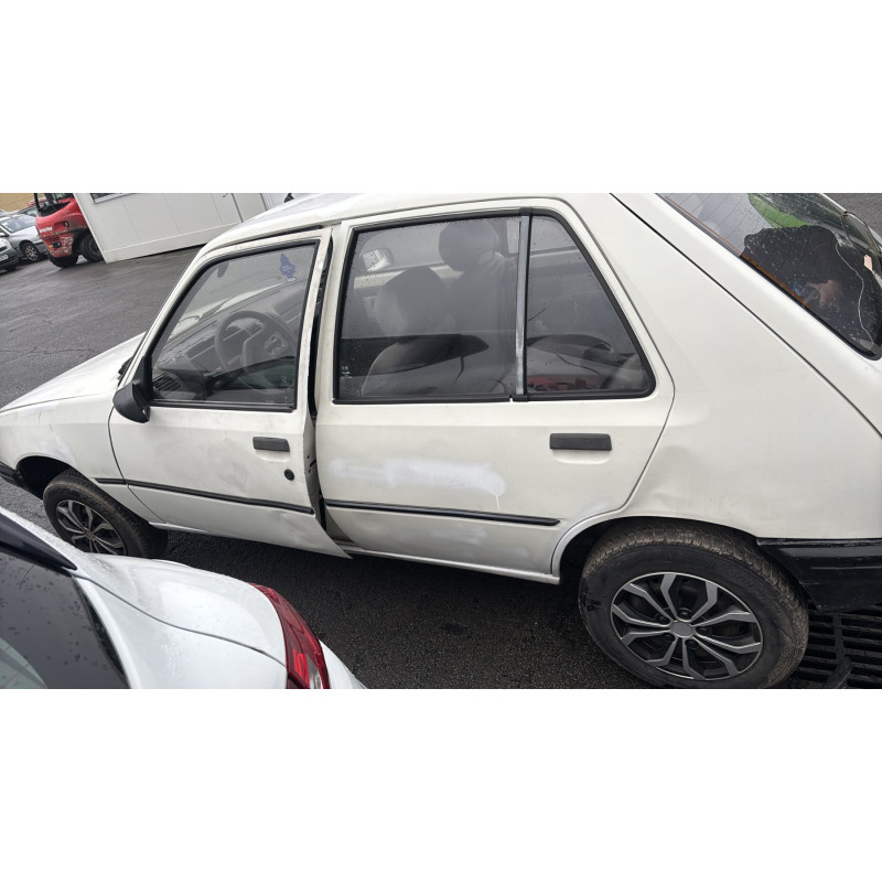 Commodo d'essuie glaces PEUGEOT 205 Photo n°11