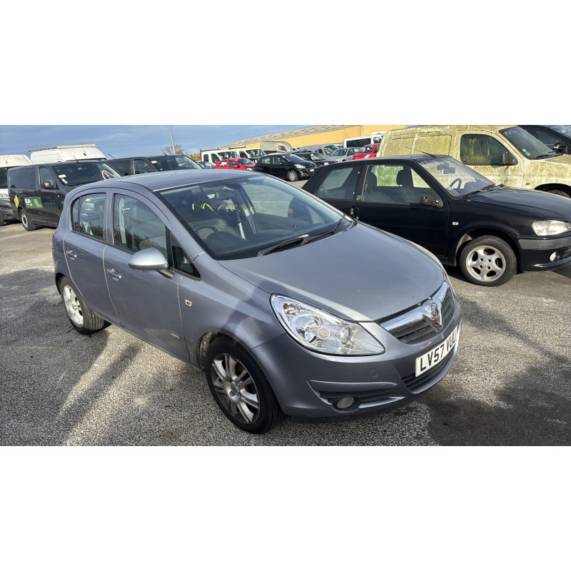 Porte avant droit OPEL CORSA D Photo n°7