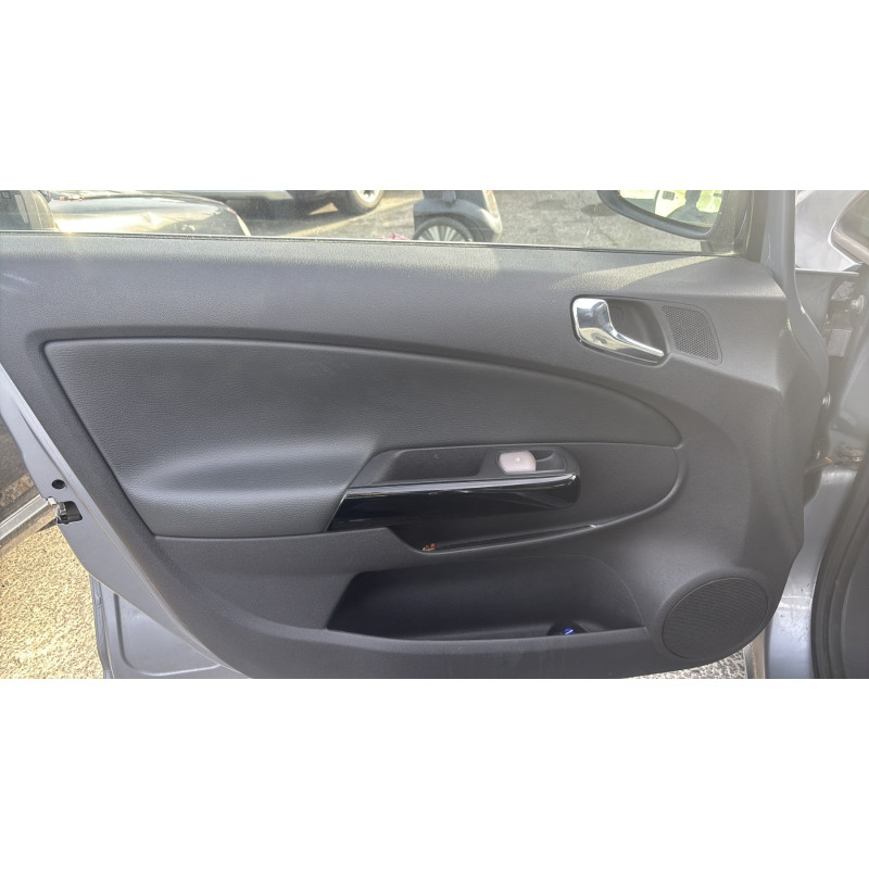 Pare boue avant droit OPEL CORSA D Photo n°13