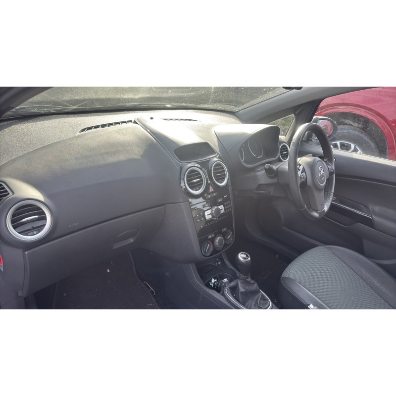 Pare boue avant droit OPEL CORSA D Photo n°19