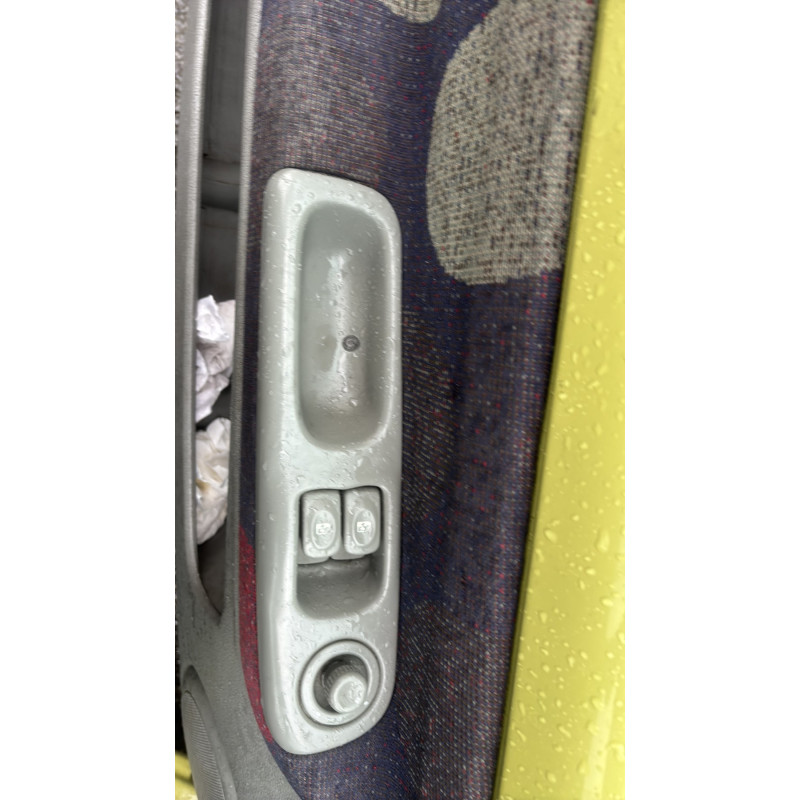 Pare choc arriere RENAULT TWINGO 1 Photo n°20