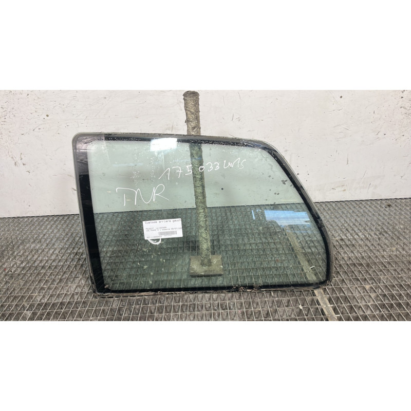 Custode arriere gauche PEUGEOT 106 Photo n°1