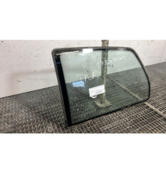 Custode arriere gauche PEUGEOT 106