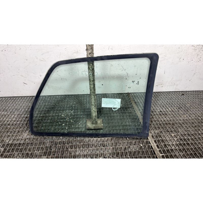 Custode arriere gauche PEUGEOT 106 Photo n°4