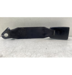 Attache ceinture arriere droit PEUGEOT 106