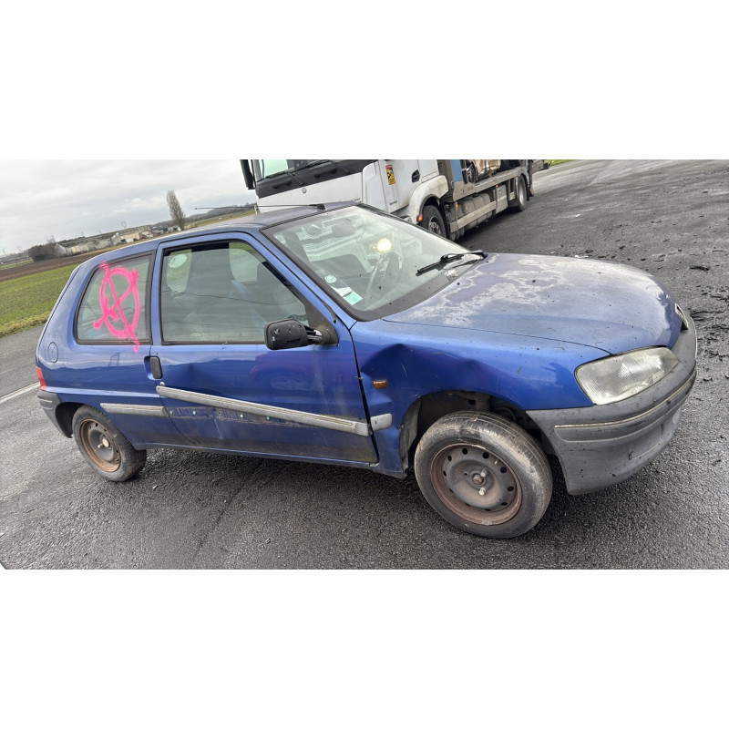 Feu arriere principal droit (feux) PEUGEOT 106 Photo n°7