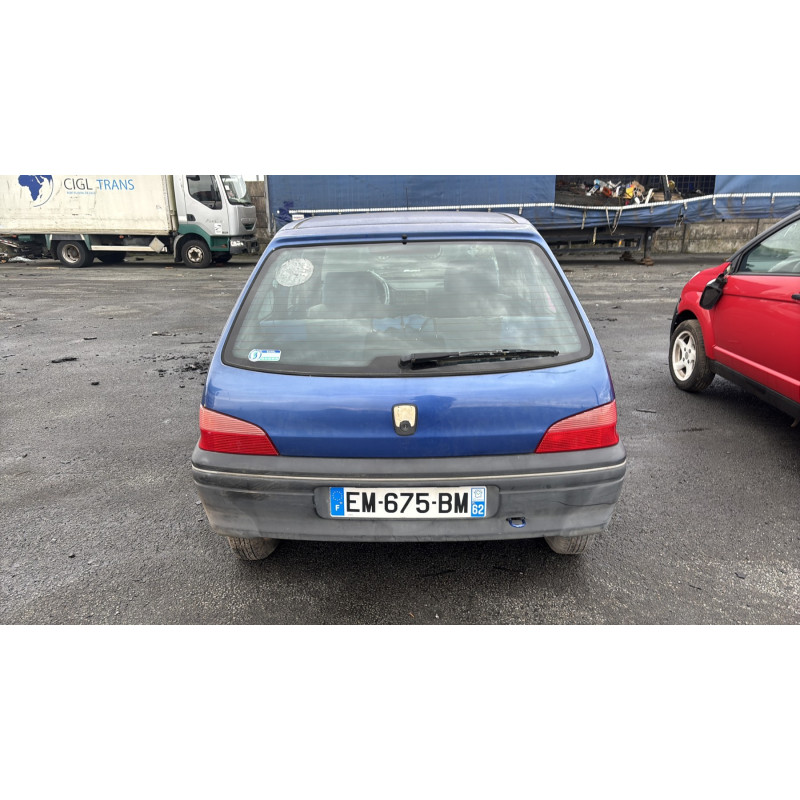 Feu arriere principal droit (feux) PEUGEOT 106 Photo n°9