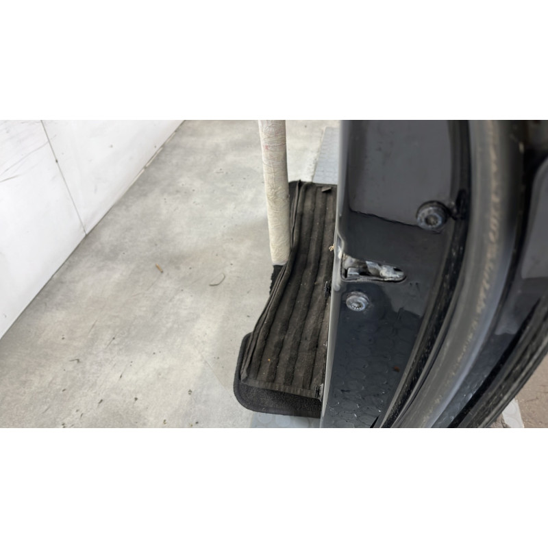 Porte avant droit VOLKSWAGEN POLO 4 Photo n°4