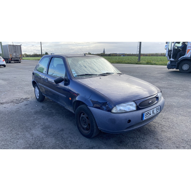 Calandre FORD FIESTA 4 Photo n°6