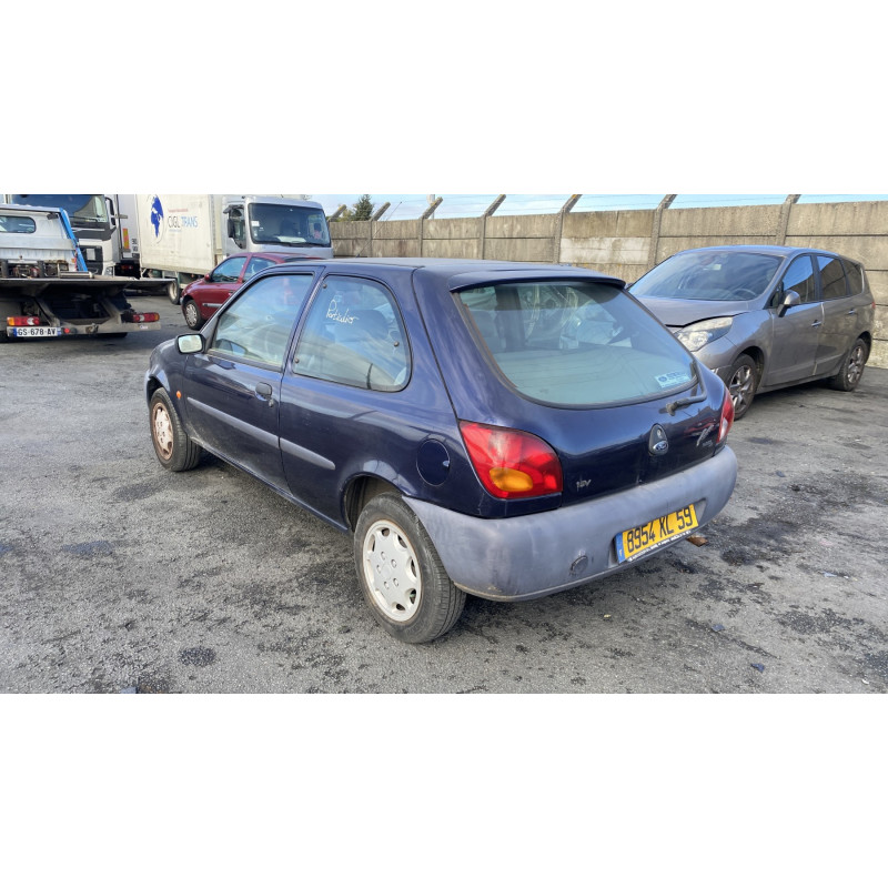 Calandre FORD FIESTA 4 Photo n°8