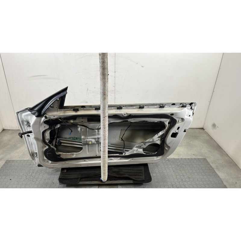 Porte avant droit BMW SERIE 1 E81 Photo n°4