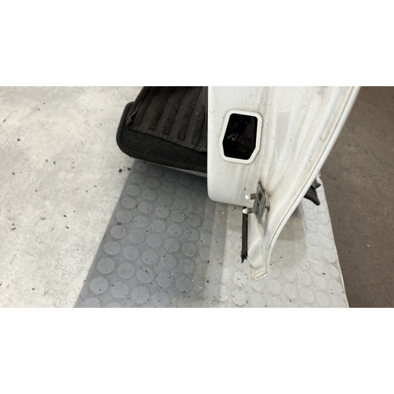 Porte avant gauche BMW SERIE 1 E81 Photo n°4