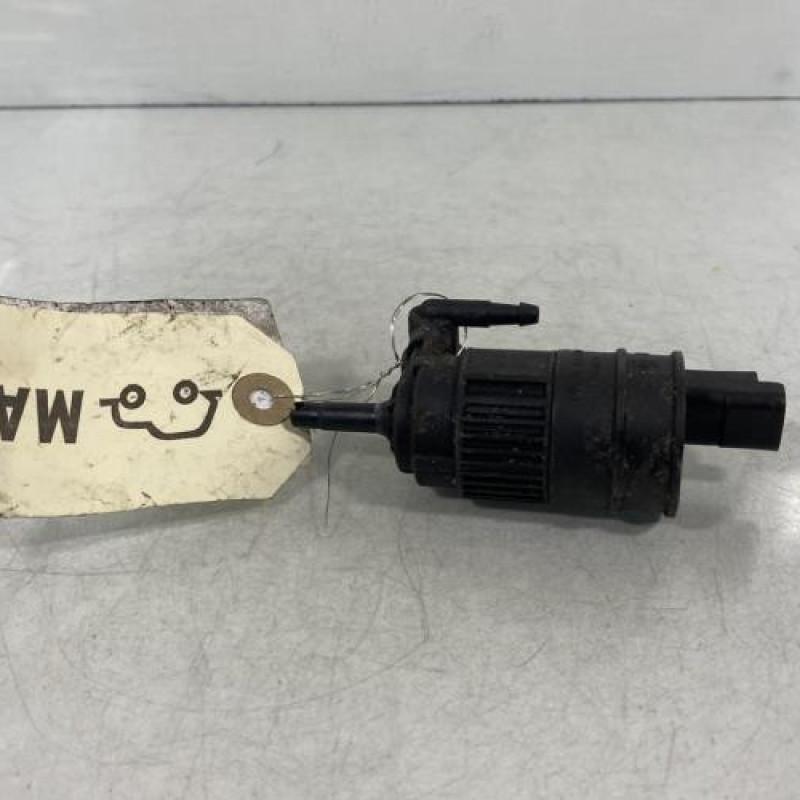 Pompe lave glace avant RENAULT CLIO 2 Photo n°3