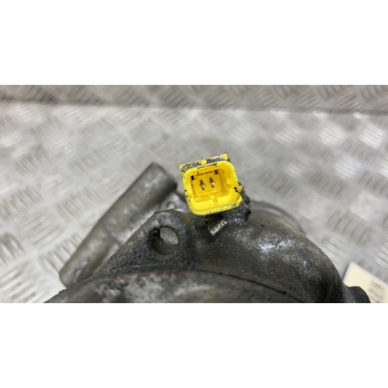 Compresseur clim CITROEN C3 1 Photo n°3