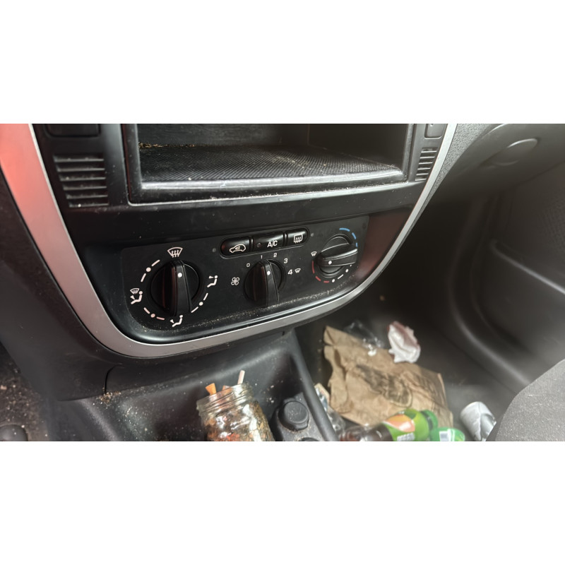 Compresseur clim CITROEN C3 1 Photo n°20