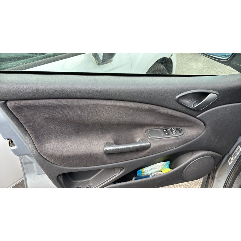 Pare choc arriere CITROEN C5 1 Photo n°19