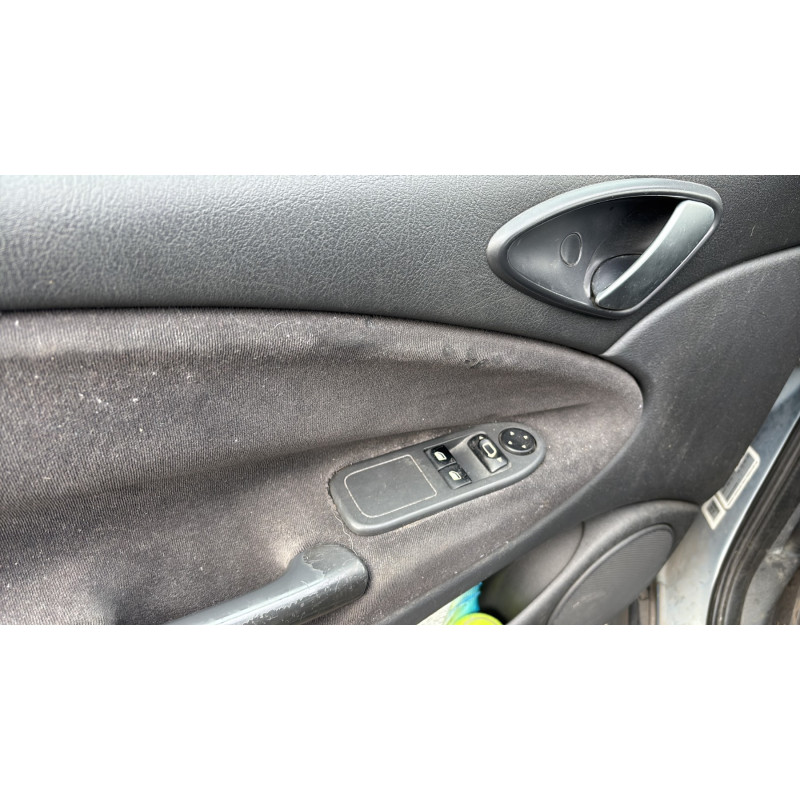 Pare choc arriere CITROEN C5 1 Photo n°20