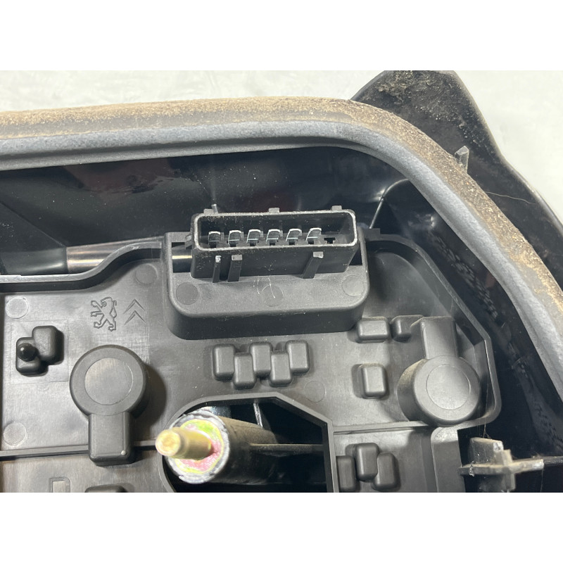 Feu arriere principal droit (feux) CITROEN XSARA Photo n°4