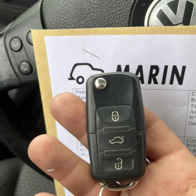 Feu arriere secondaire gauche (feux) VOLKSWAGEN GOLF 5 Photo n°5