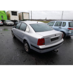 Aile avant gauche VOLKSWAGEN PASSAT 4