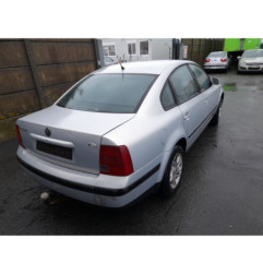 Aile avant gauche VOLKSWAGEN PASSAT 4