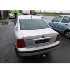 Aile avant gauche VOLKSWAGEN PASSAT 4