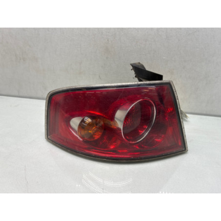 Feu arriere principal gauche (feux) SEAT IBIZA 3 Photo n°1