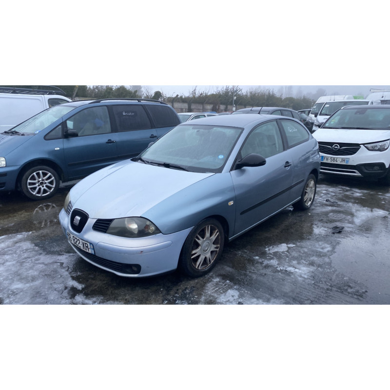 Feu arriere principal gauche (feux) SEAT IBIZA 3 Photo n°4