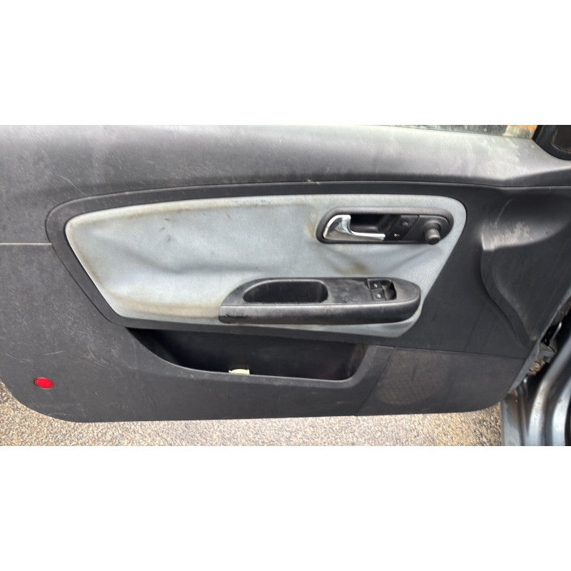 Feu arriere principal gauche (feux) SEAT IBIZA 3 Photo n°12