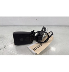 Attache ceinture arriere gauche PEUGEOT 308 2