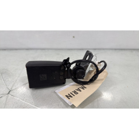 Attache ceinture arriere gauche PEUGEOT 308 2