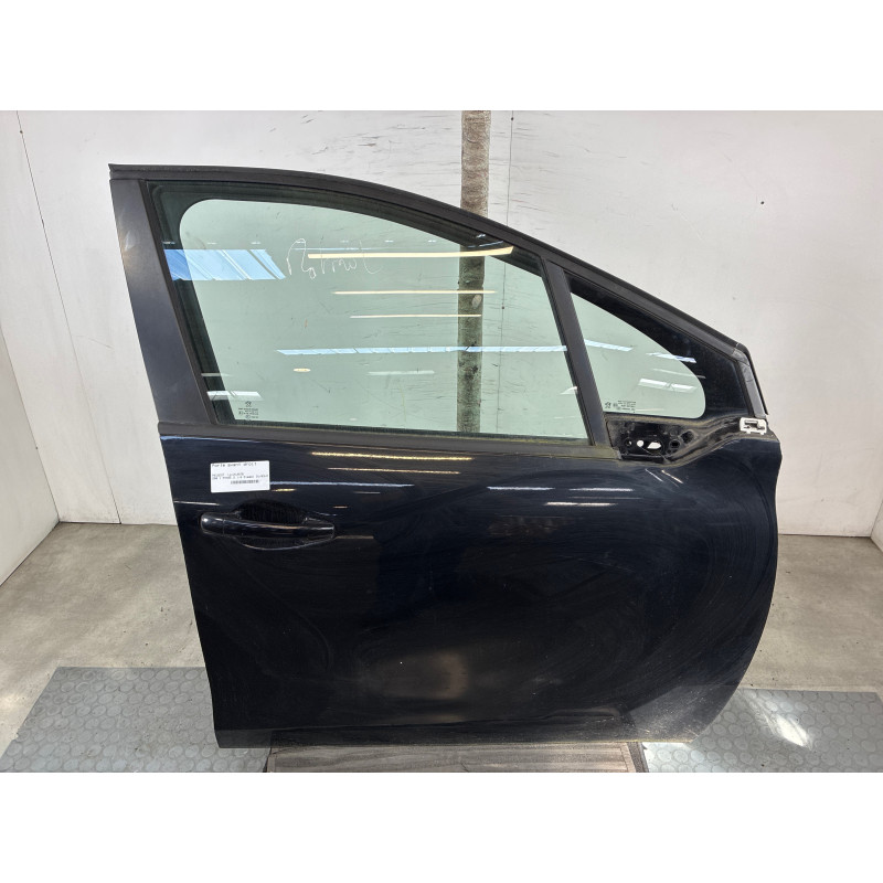 Porte avant droit PEUGEOT 208 1 Photo n°1