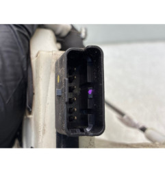 Serrure avant gauche PEUGEOT 208 1