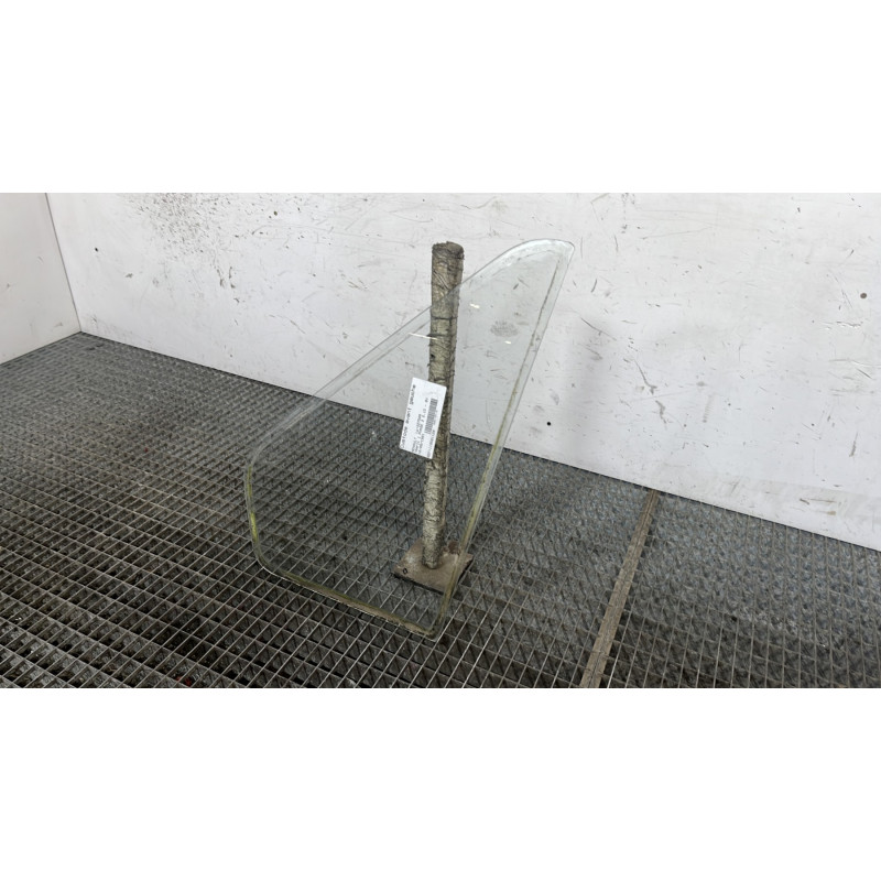 Custode avant gauche (porte) RENAULT TRAFIC 1 Photo n°3