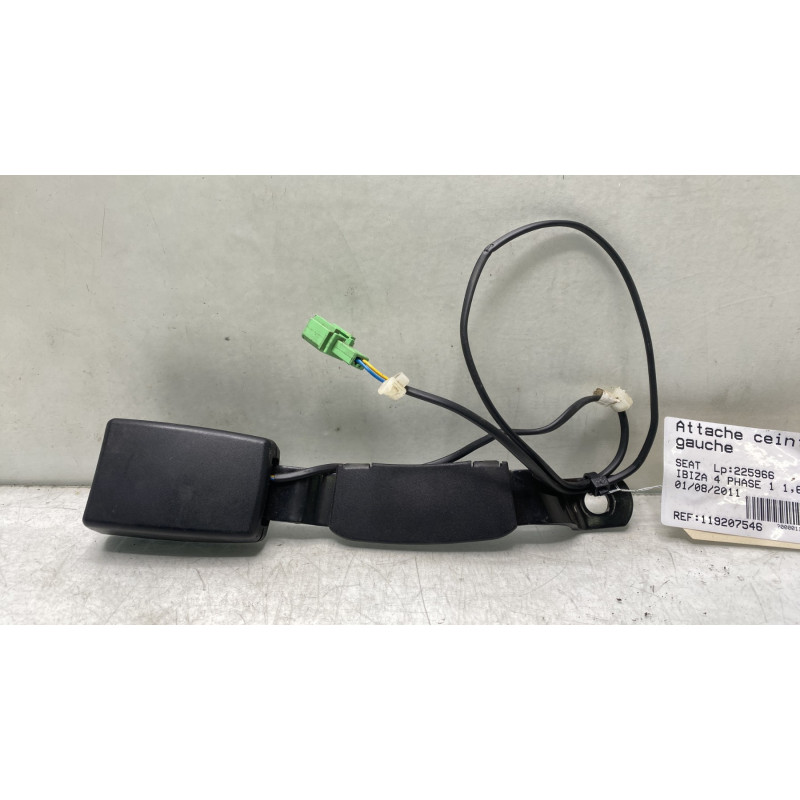 Attache ceinture avant gauche SEAT IBIZA 4 Photo n°1