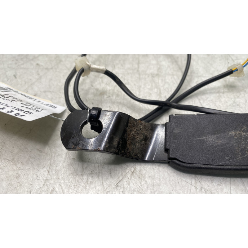 Attache ceinture avant gauche SEAT IBIZA 4 Photo n°4