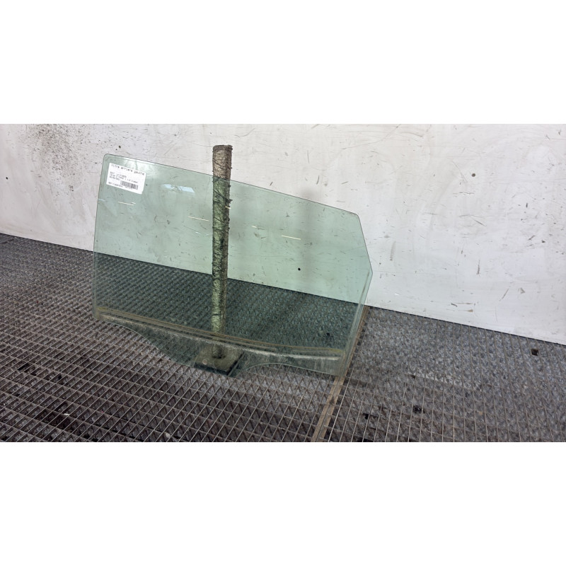 Vitre arriere gauche SEAT IBIZA 5 Photo n°3