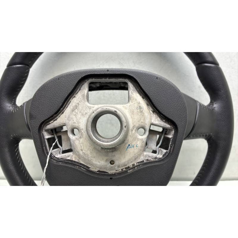 Volant SEAT IBIZA 5 Photo n°4