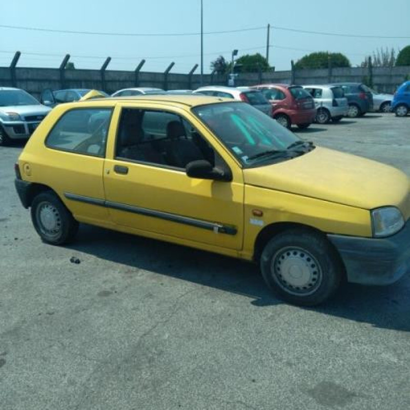 Jante RENAULT CLIO 1 Photo n°5