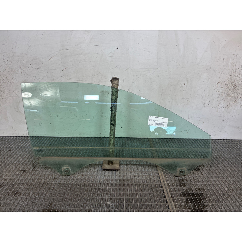 Vitre avant droit AUDI A3 2 Photo n°2
