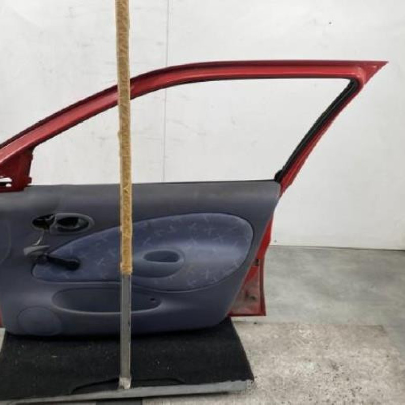 Porte avant droit FORD FIESTA 4 Photo n°8