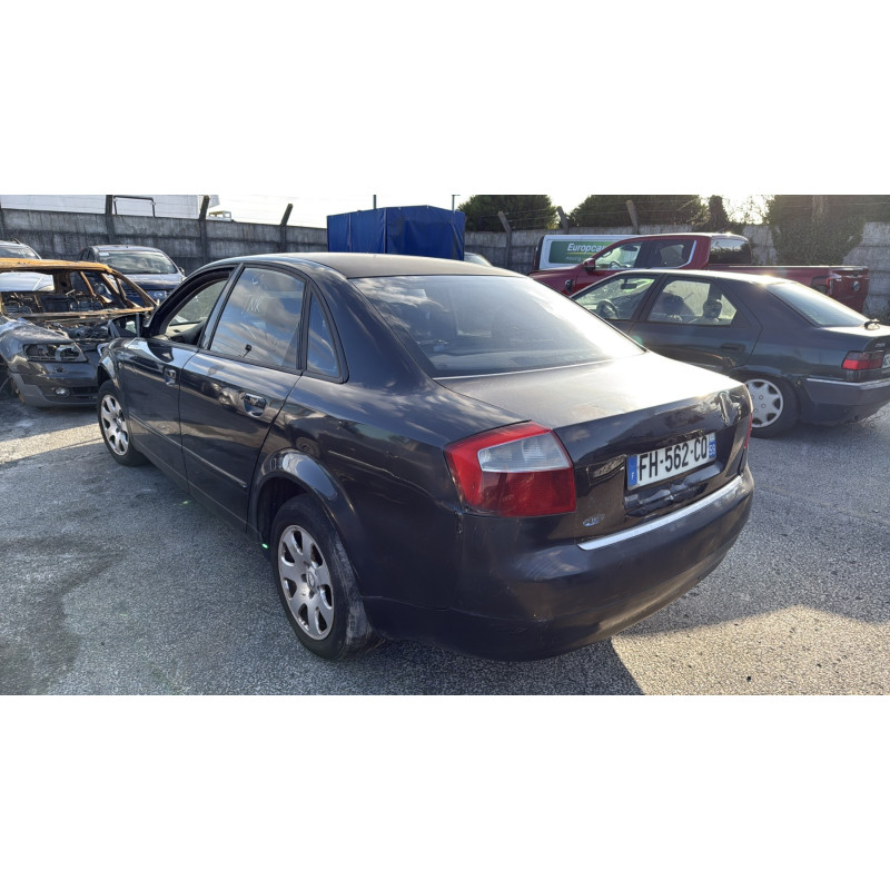 Porte arriere gauche AUDI A4 2 Photo n°10