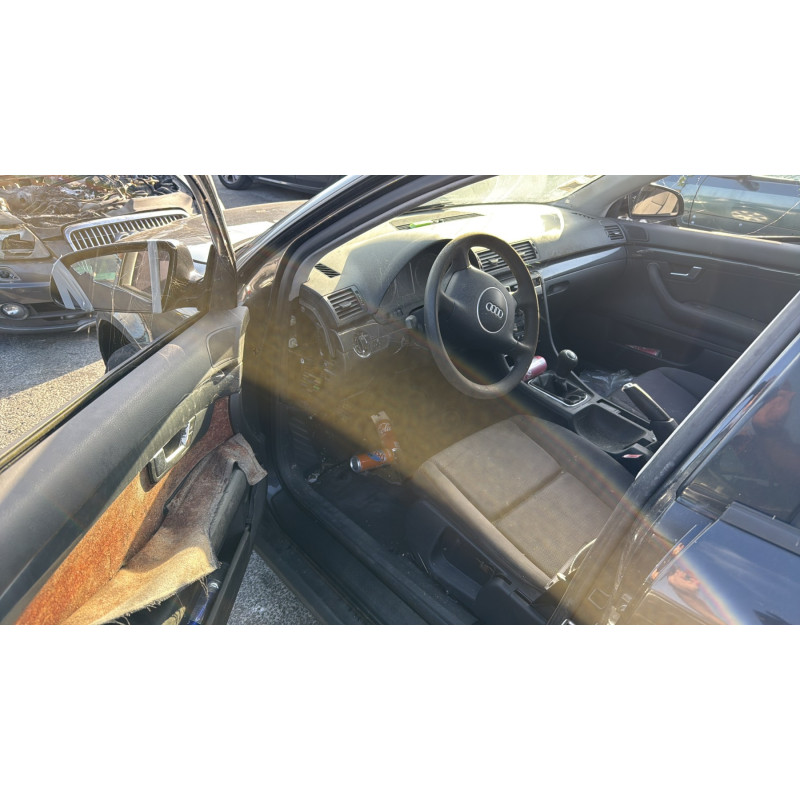 Porte arriere gauche AUDI A4 2 Photo n°12
