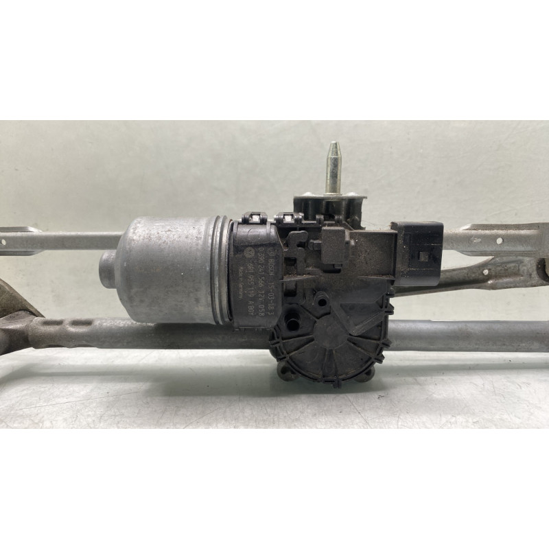 Moteur essuie glace avant VOLKSWAGEN POLO 5 Photo n°4