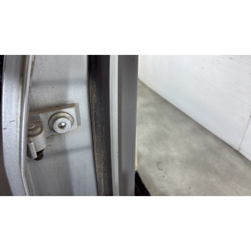 Porte arriere droit VOLKSWAGEN TOURAN 1 Photo n°4