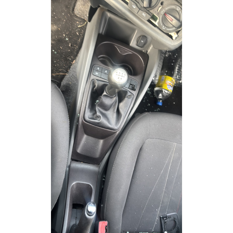 Vitre avant gauche SEAT IBIZA 4 Photo n°19