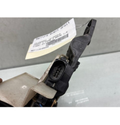 Serrure avant droit VOLKSWAGEN PASSAT 4