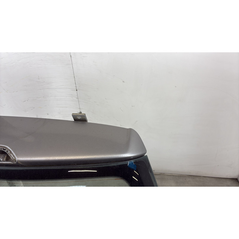 Malle/Hayon arriere VOLKSWAGEN POLO 4 Photo n°3