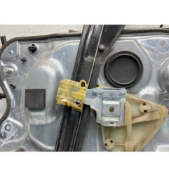 Leve vitre electrique avant gauche VOLKSWAGEN POLO 4