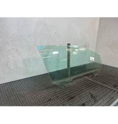 Vitre avant droit VOLKSWAGEN POLO 5